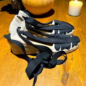 La Manual Alpargatera Black Espadrilles Handmade Barcelona